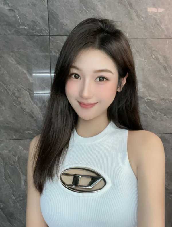 77_600_1000.jpg 77_600_1000.jpg